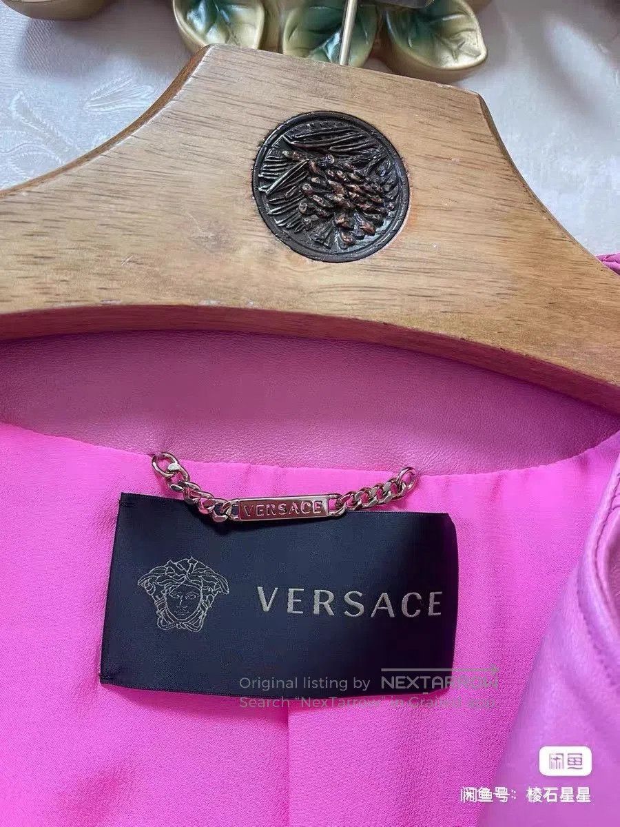 Versace Versace Pink Cropped Leather Jacket. Size M / US 6-8 / IT 42-44 - 2 Thumbnail