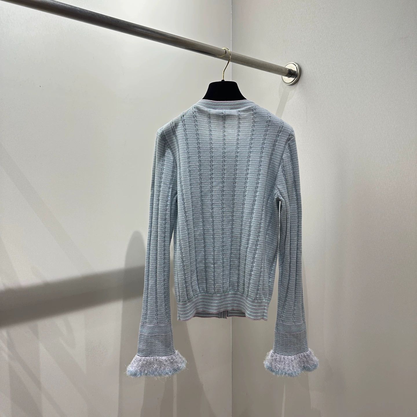 Chanel Chanel 25B Light Blue Fuzzy Knit Cashmere Cardigan 36 Size XS / US 0-2 / IT 36-38 - 2 Thumbnail