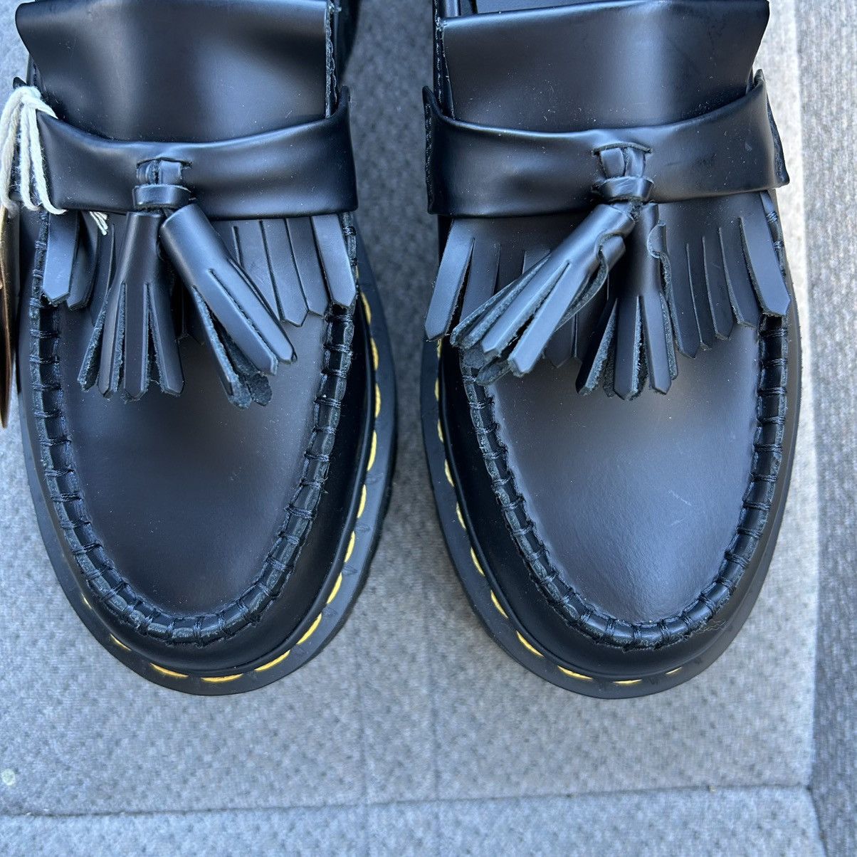 Dr. Martens Doc Marten Adrian Quad Tassel Loafer sz 6M / 7W Size US 6 / EU 39 - 4 Thumbnail
