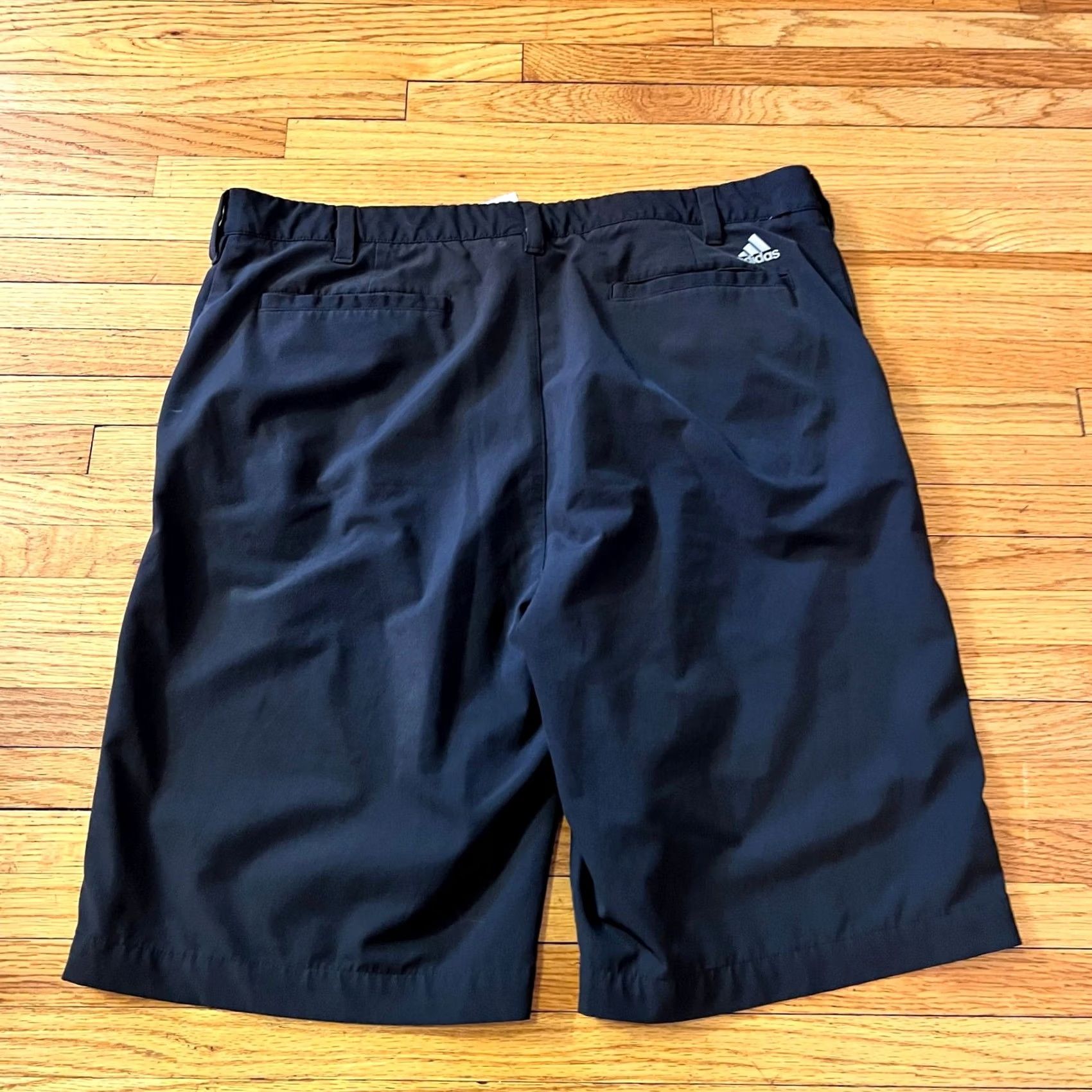 Adidas Adidas Shorts Mens 36 Performance Golf Black Regular Chino Men Mens 36 Black Golf Performance Shorts Size US 36 / EU 52 - 3 Thumbnail