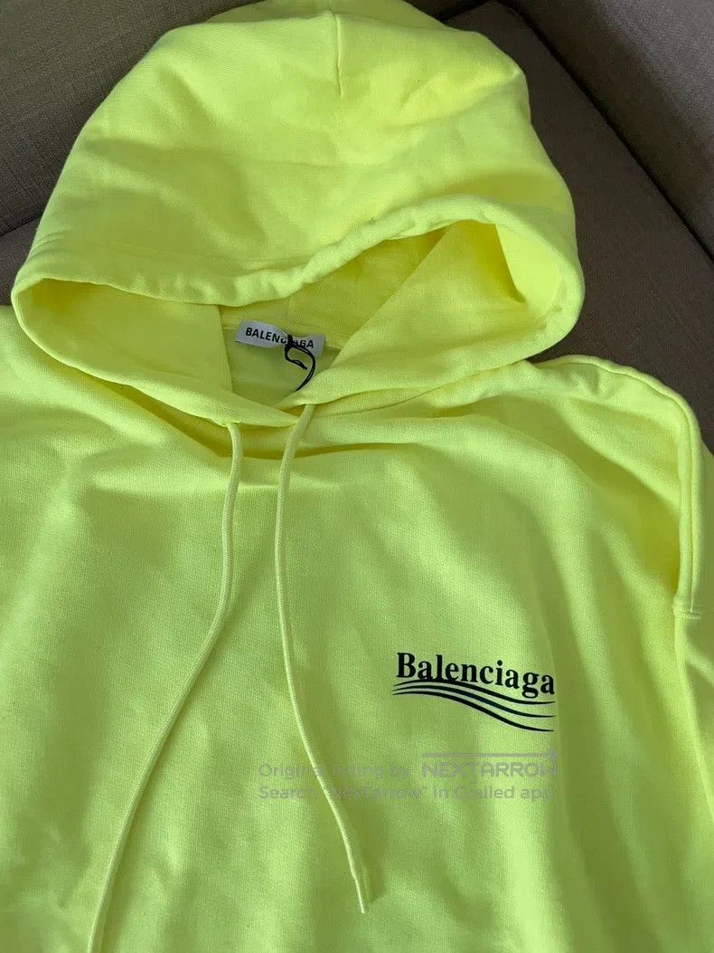 Balenciaga Balenciaga Neon Yellow Coke Logo Fleece Hoodie Size US XS / EU 42 / 0 - 2 Thumbnail