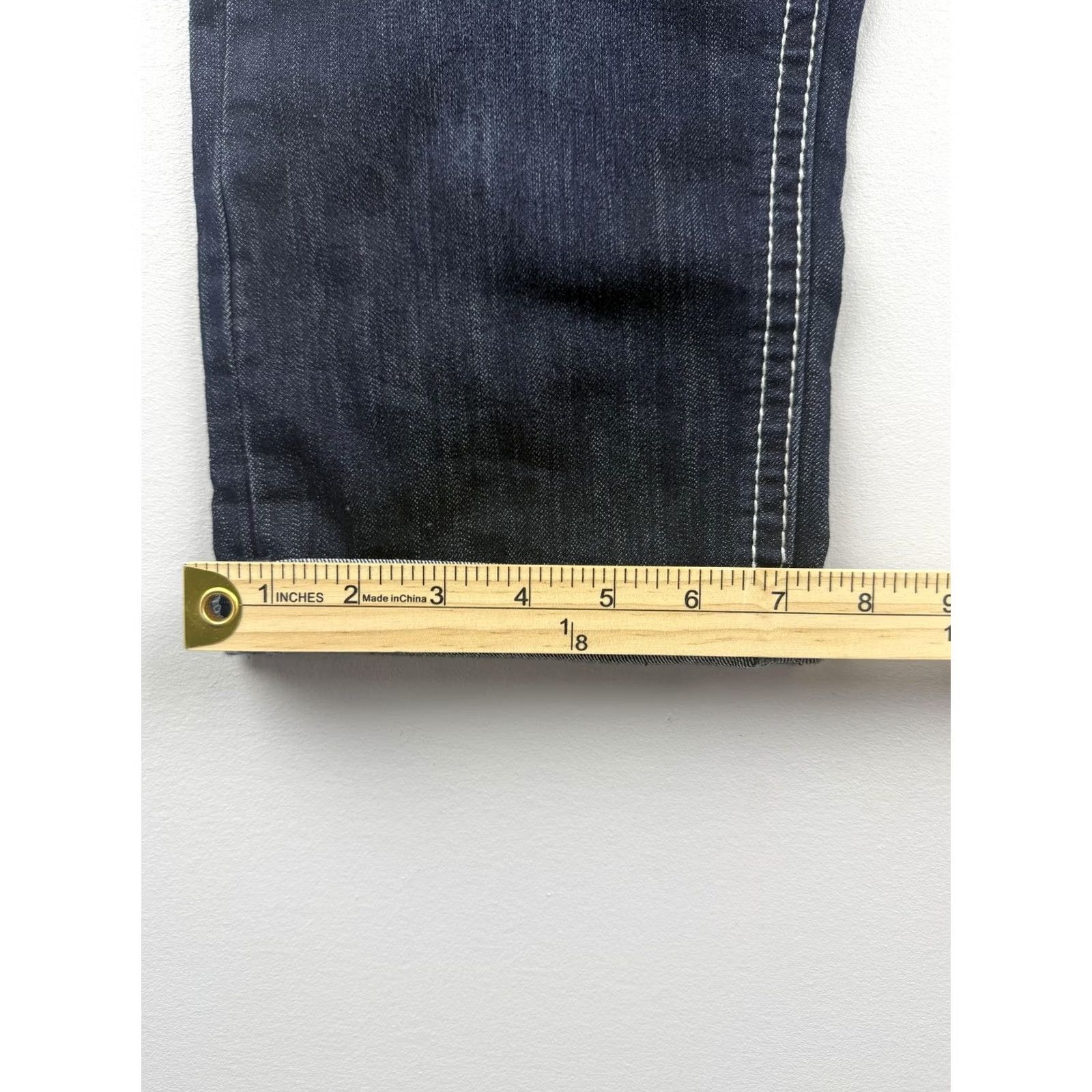 Denime Love Indigo Womens Capri Jeans Mid Rise 12 Blue Embroidered Studded Cuffed Denim Capris Size 34" / US 12 / IT 48 - 6 Thumbnail