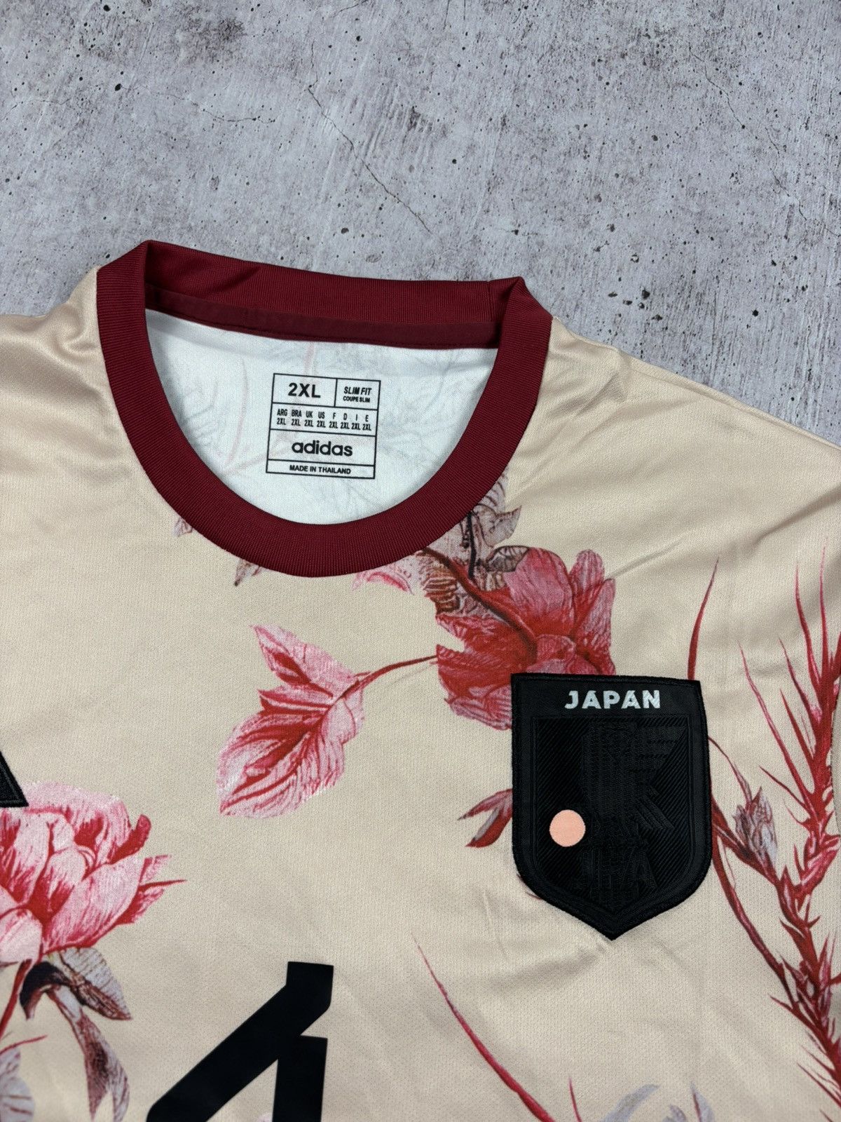Adidas Adidas Japan #4 Itakura soccer jersey size XXL Size US XXL / EU 58 / 5 - 3 Thumbnail