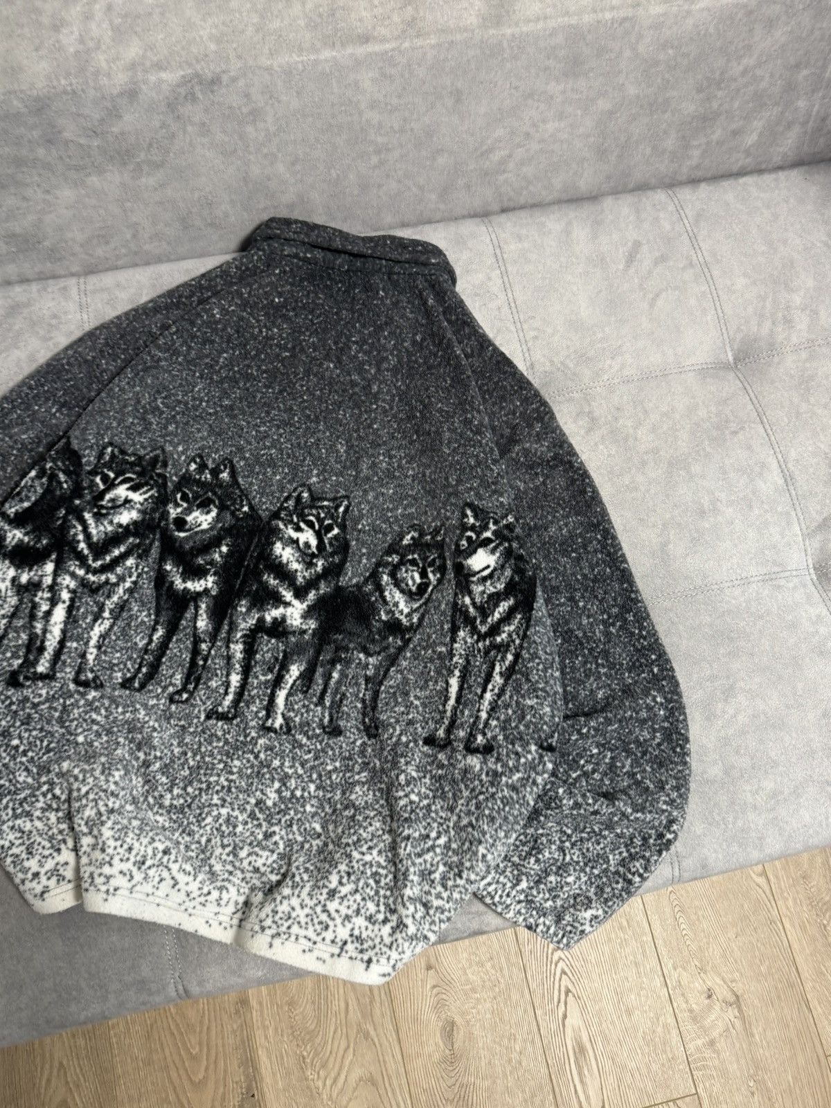 Other Vintage fleece animal wolfs Y2K jacket hoodie Size US L / EU 52-54 / 3 - 6 Thumbnail