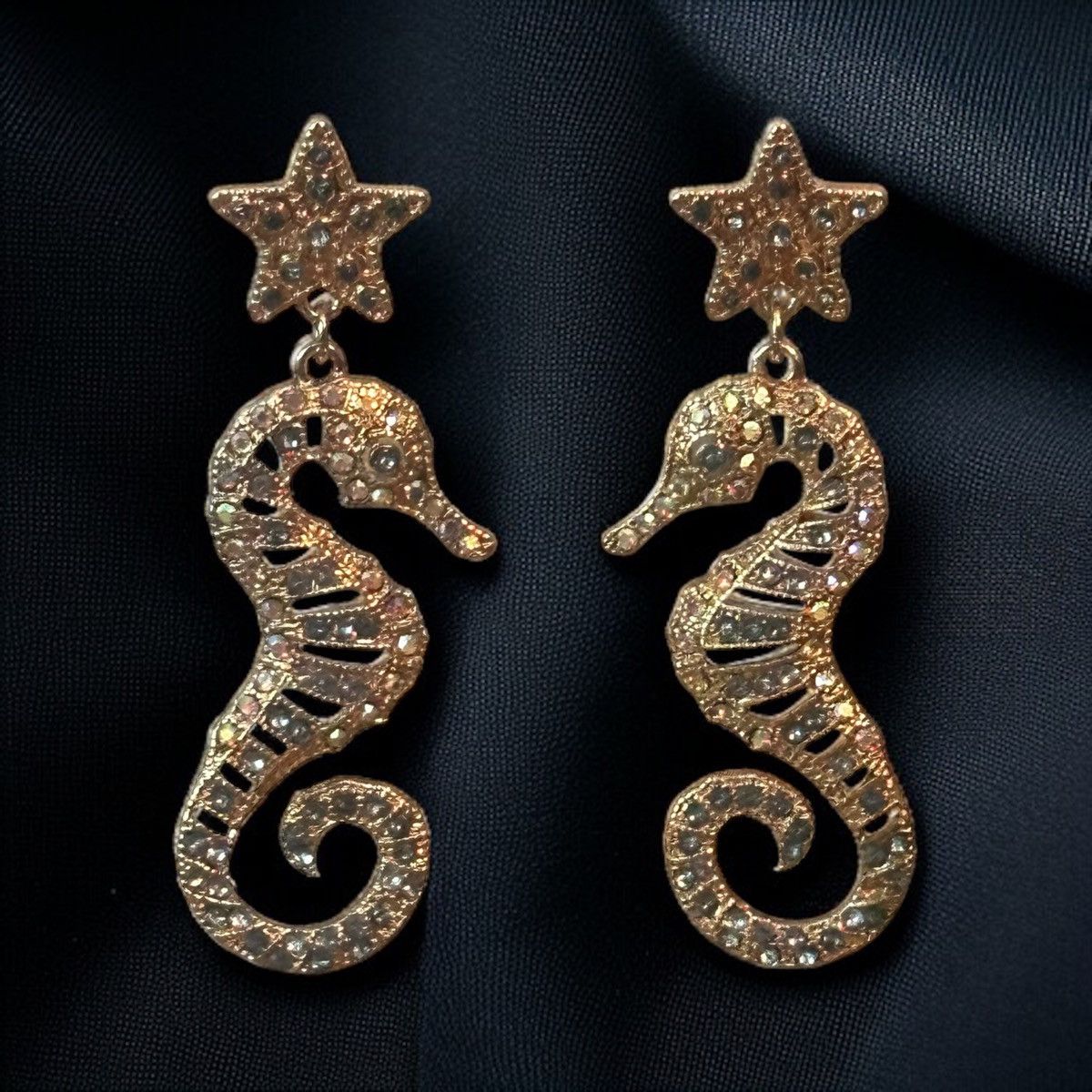 Other I am gold tone crystal seahorse dangle earrings Size ONE SIZE - 1 Thumbnail