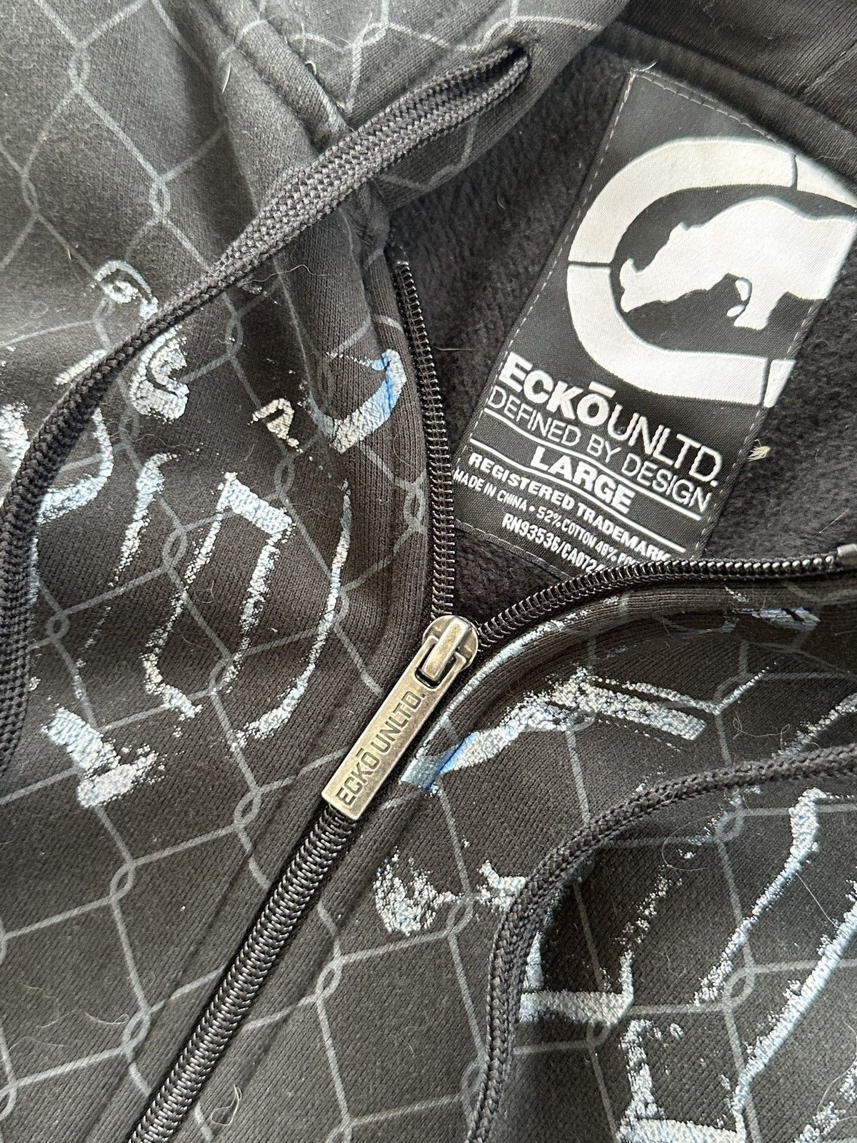 Ecko Unltd. Vintage Ecko Unltd. Faded Hoodie Big Print Men’s Size L Size US L / EU 52-54 / 3 - 7 Thumbnail