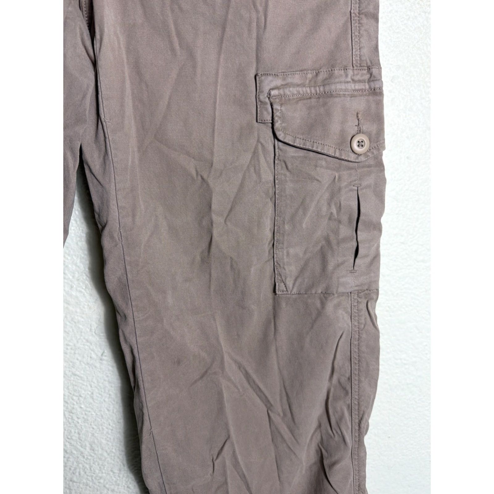 American Eagle Outfitters American Eagle Pants Womens 00 Short Khaki Mid Rise Wide Leg Baggy Cargo 28x30 Size 28" / US 6 / IT 42 - 5 Thumbnail