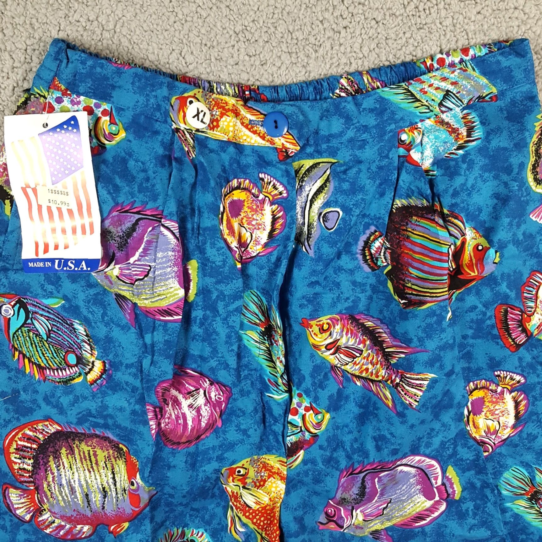 Vintage VINTAGE Infinity Chic 80s Tropical Fish Beach Shorts XL Relaxed Blue AOP Preppy 90s Mens Size 40" / US 18 - 2 Thumbnail