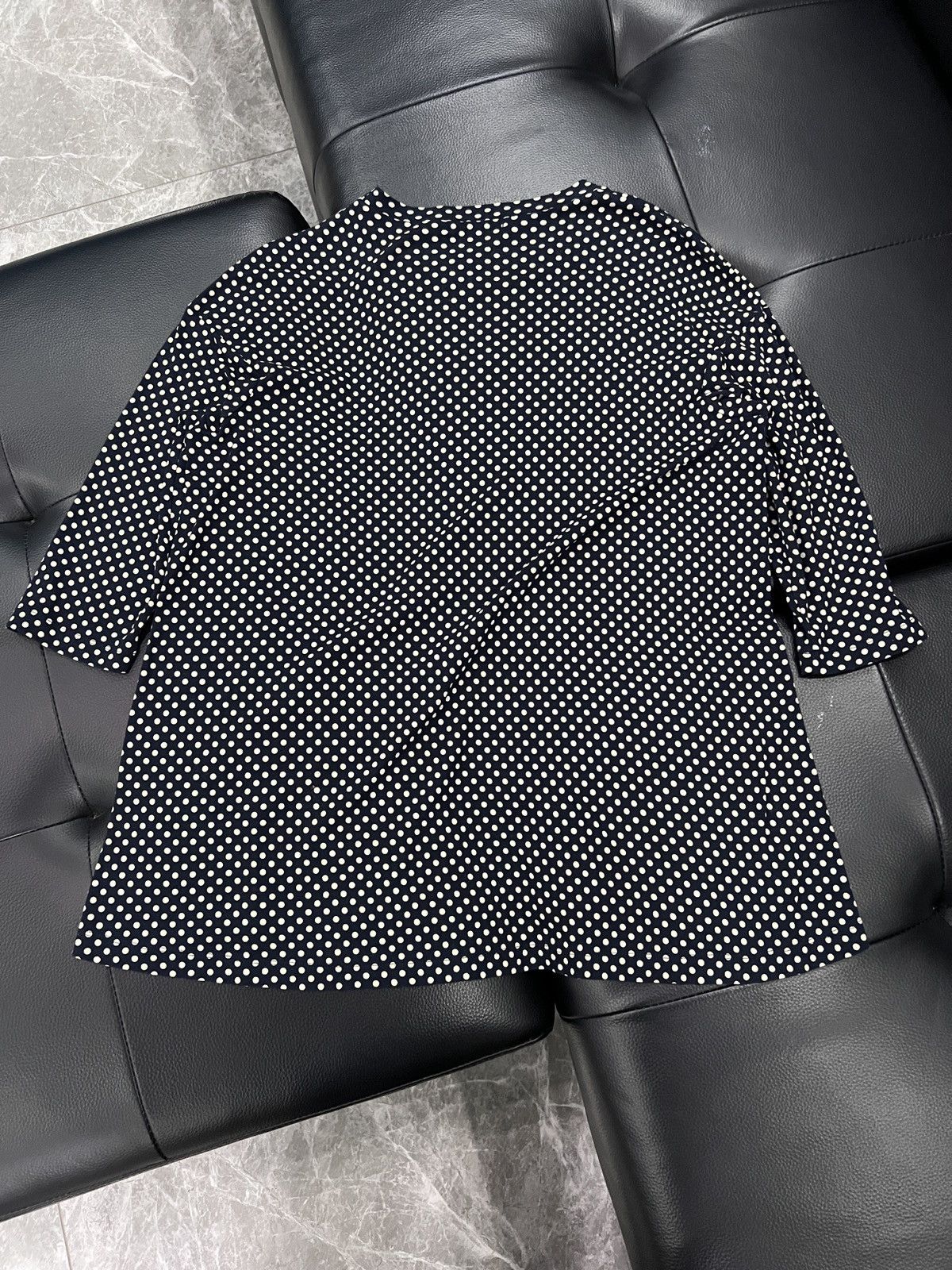 Y's for Men Y’s for living Polka Dot Pocket Asymmetric Hem Top Size ONE SIZE - 2 Thumbnail