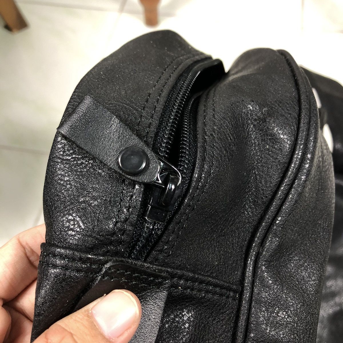 Genuine Leather 📌Vintage Soft Leather Bag Basaya Tro Issey Miyake Size ONE SIZE - 16 Thumbnail