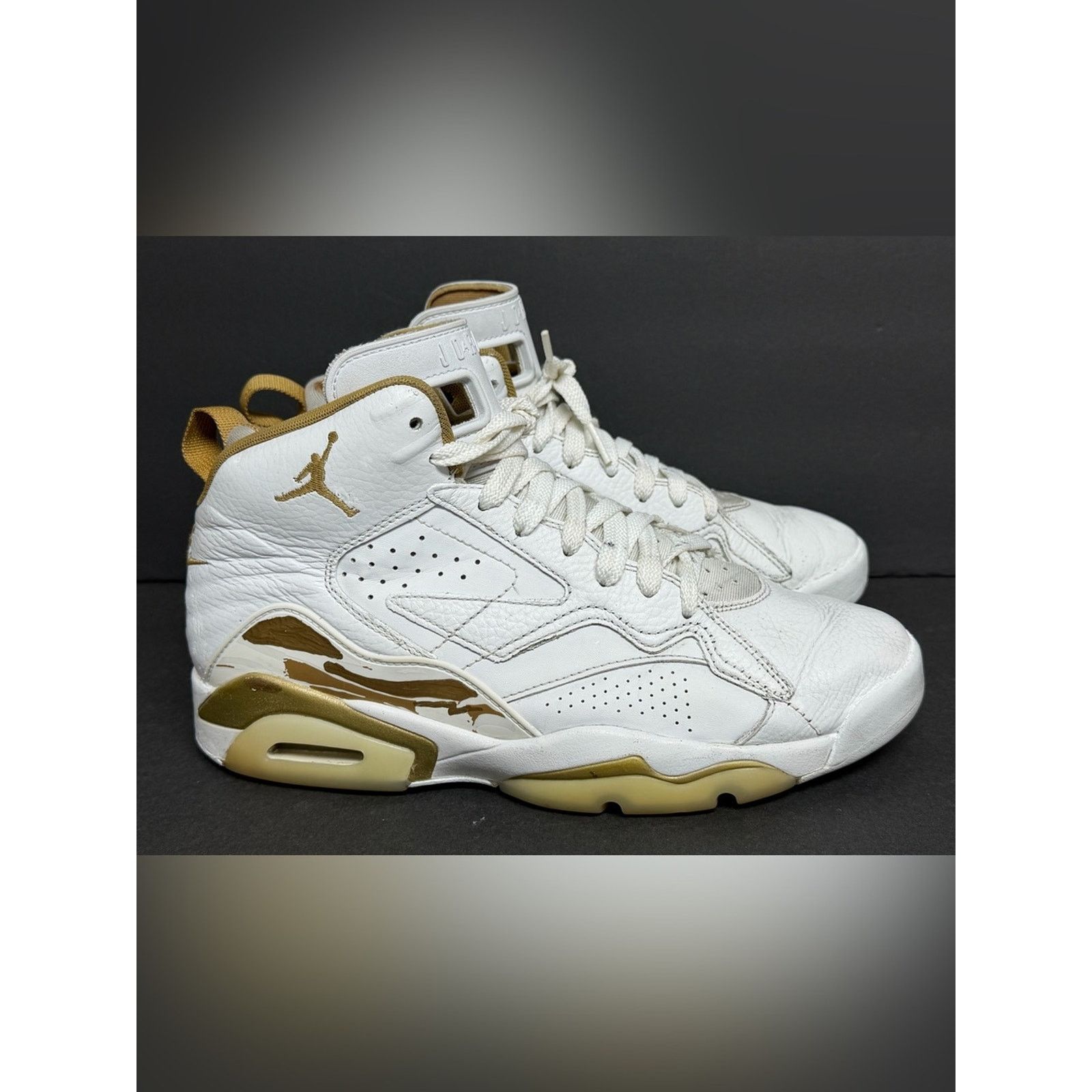 Jordan Brand Nike Jordan Jump Man MVP White Metallic Gold Sneakers Men’s Size US 9 / EU 42 - 4 Thumbnail
