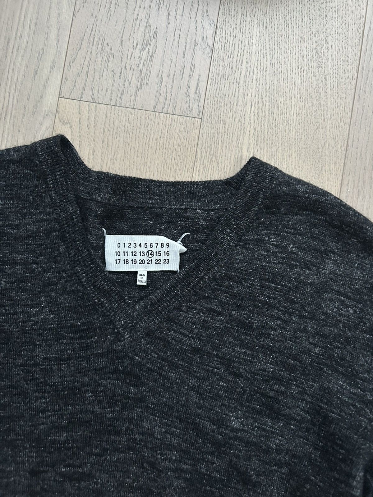 Maison Margiela Maison Margiela Black V Neck Wool Sweater Size US M / EU 48-50 / 2 - 5 Thumbnail