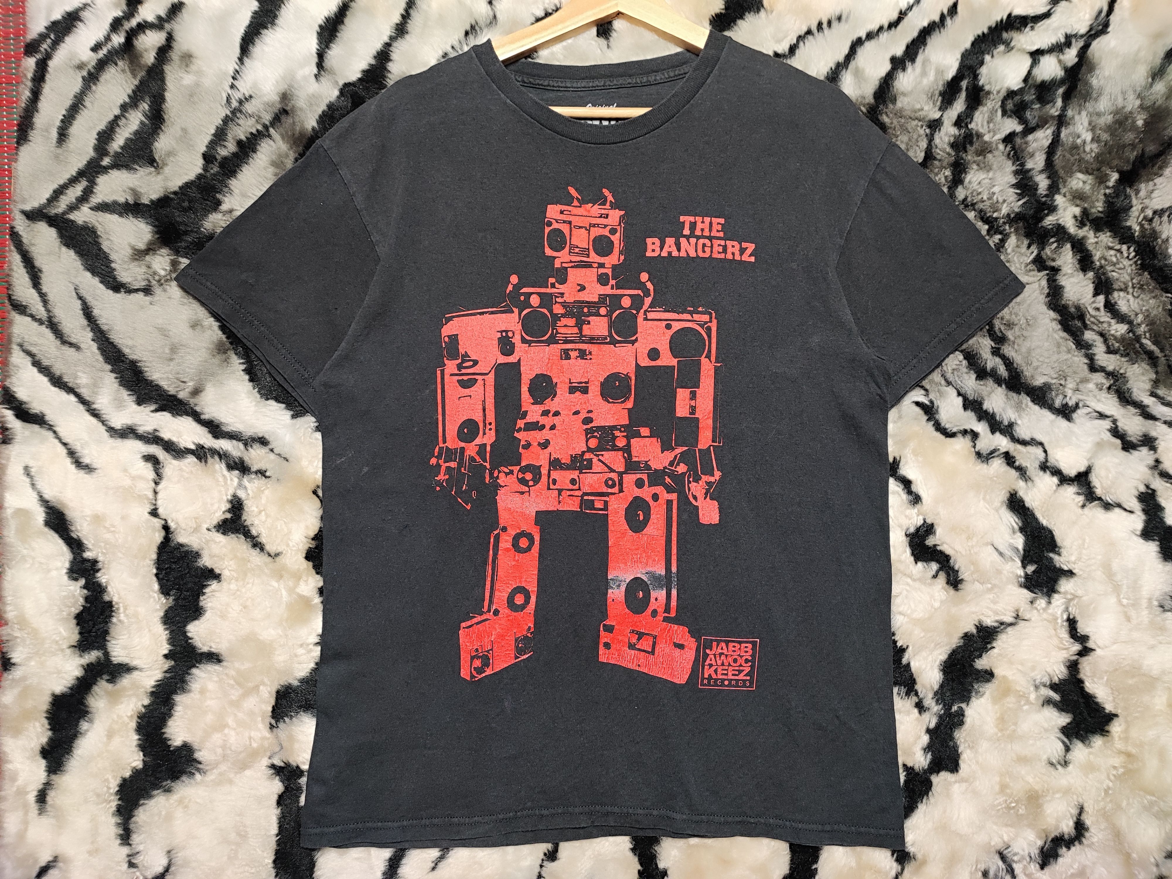 Band Tees Jabbawockeez feat The Bangers T-shirt Size US M / EU 48-50 / 2 - 2 Thumbnail