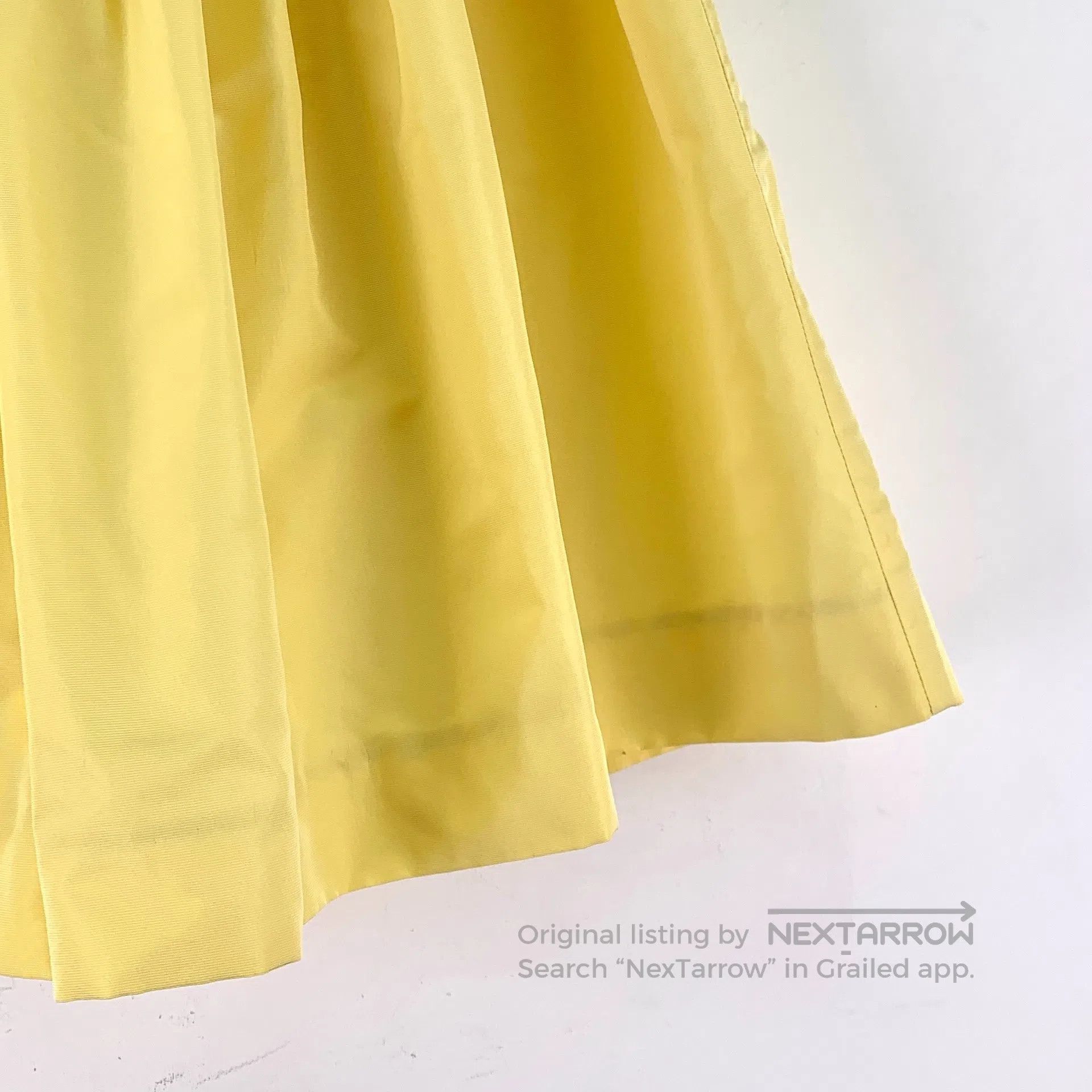 Miu Miu Miu Miu Yellow pleated elastic waist short skirt| Size 39" - 4 Thumbnail