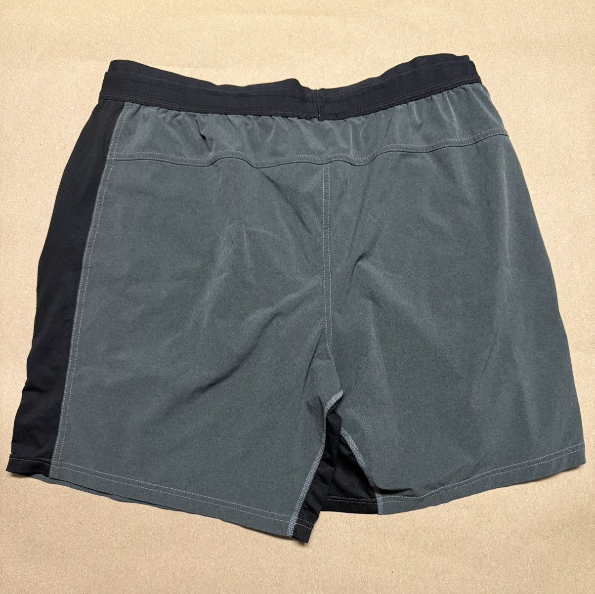 Nike Nike DriFit Basketball Workout Shorts Grey sz XL Extra Large Size US 38 / EU 54 - 2 Thumbnail