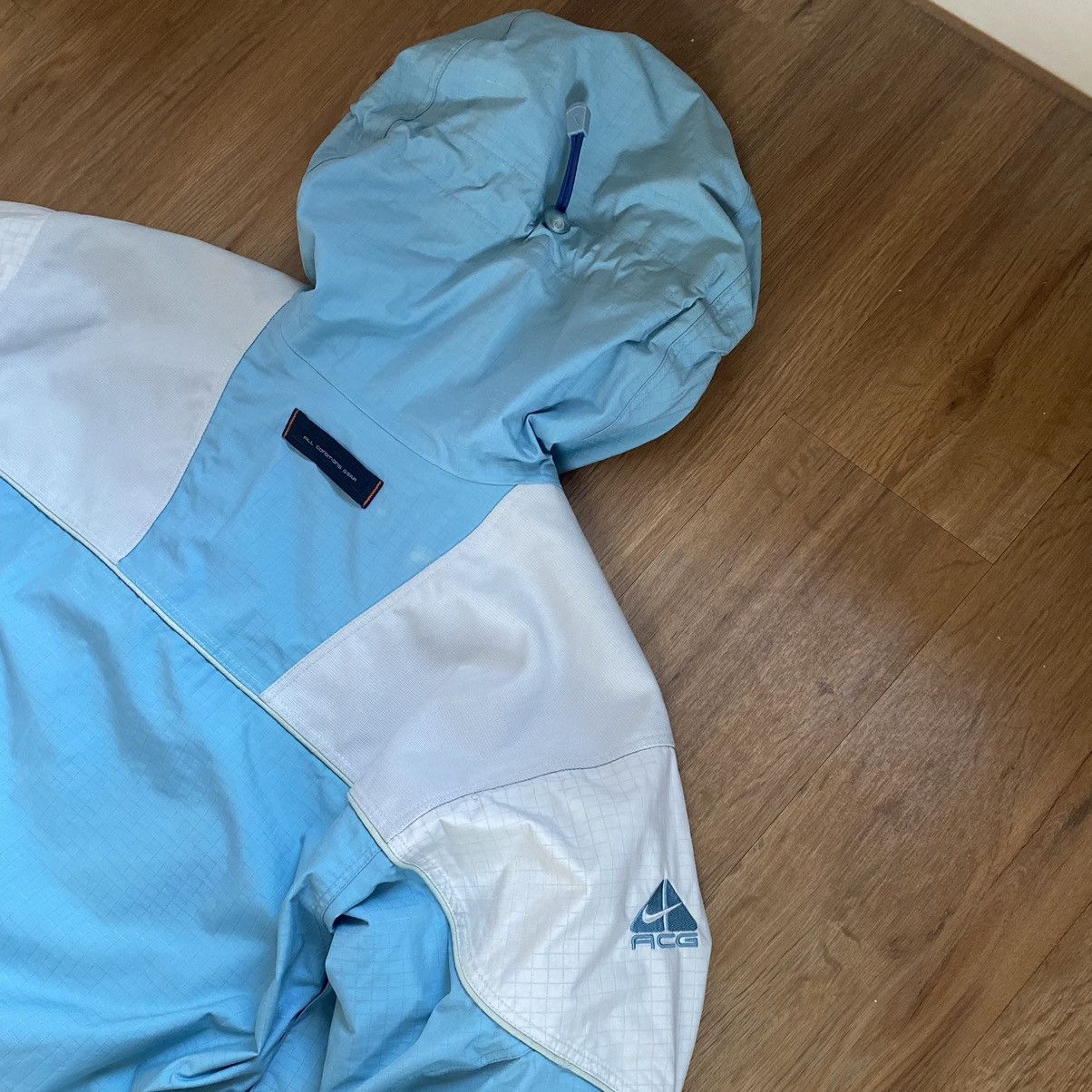 Nike × Nike ACG × Vintage Vintage Nike ACG Hardshell Jacket Parka babyblue creme Size US M / EU 48-50 / 2 - 4 Thumbnail