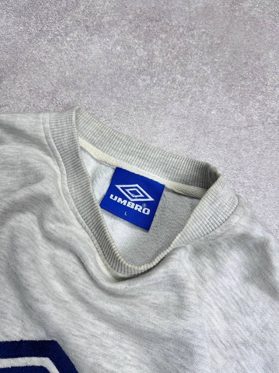 Umbro Vintage 90s Umbro Big Logo Boxy Sweatshirt L Size US L / EU 52-54 / 3 - 4 Thumbnail