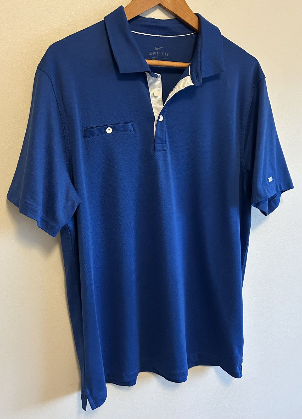 Nike Nike Dri Fit Mens Blue Golf Polo Shirt Size L MSRP $100 Size US L / EU 52-54 / 3 - 2 Thumbnail