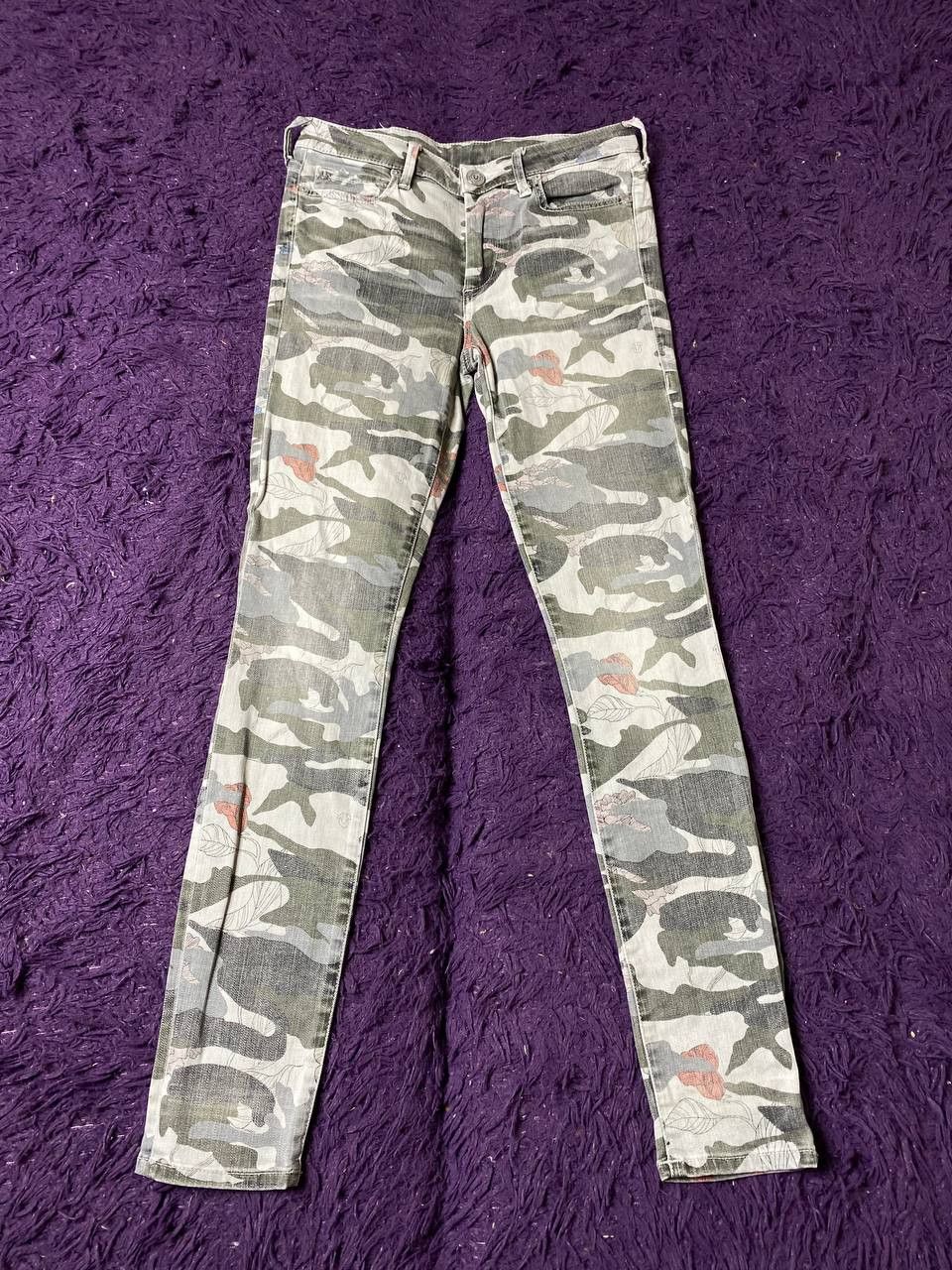 True Religion True Religion Vintage jeans print Y2K MID RISE SKINNY Size 27" / US 4 / IT 40 - 23 Thumbnail