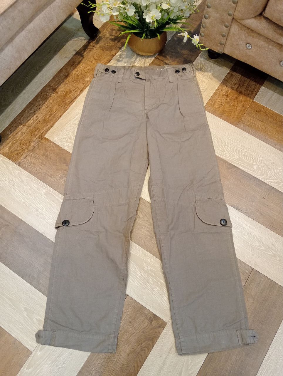 Nigel Cabourn NIGEL CABOURN ARMY CARGO PANTS - SIZE 34 Size US 34 / EU 50 - 1 Thumbnail
