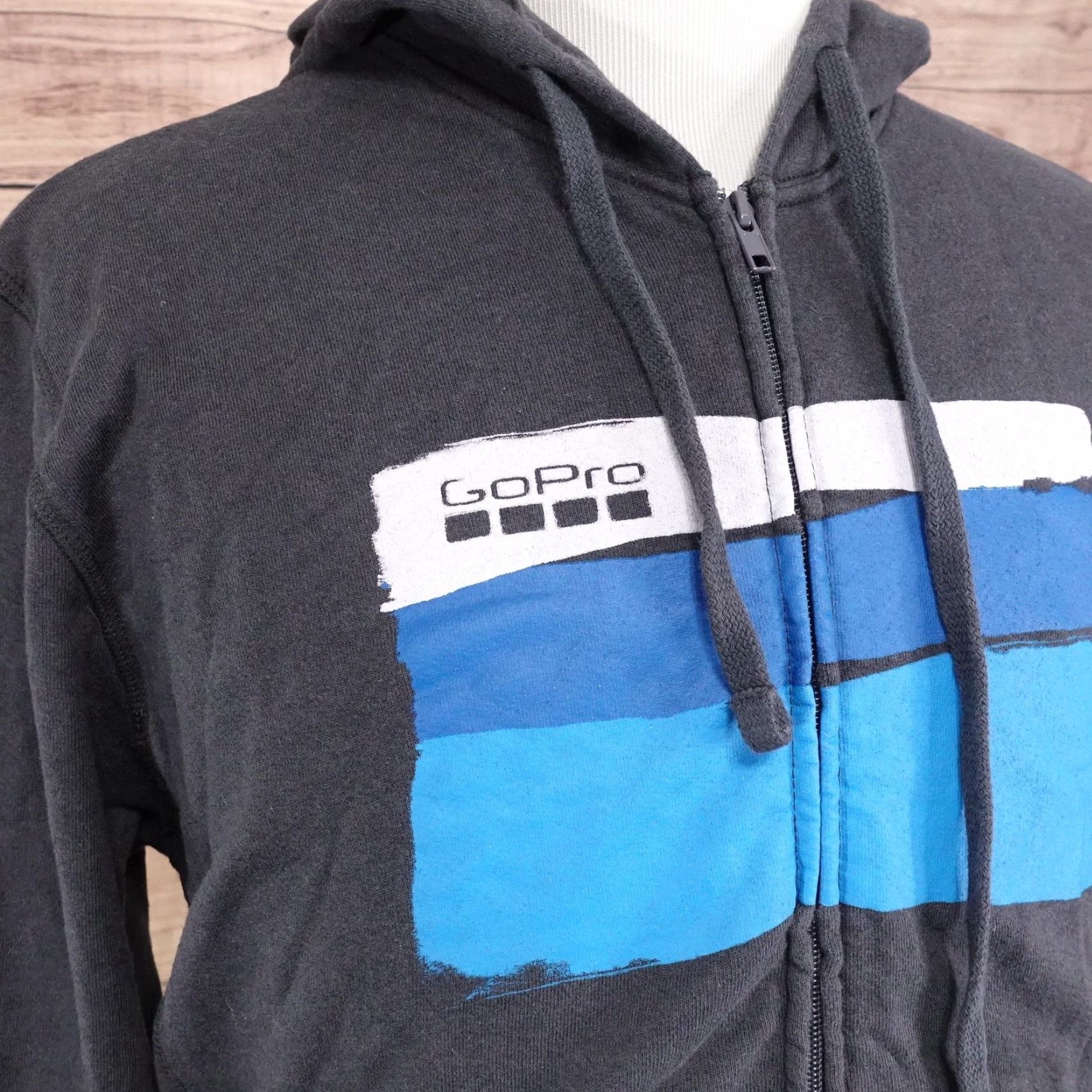 Vintage GoPro Hoodie Mens L Full Zip Graphic Pullover Sweatshirt Size US L / EU 52-54 / 3 - 2 Thumbnail