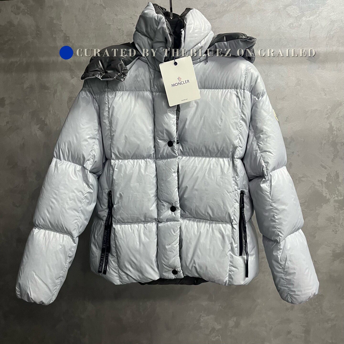 Moncler Moncler Dark Gray Short Hooded Down Jacket Size XS / US 0-2 / IT 36-38 - 1 Thumbnail