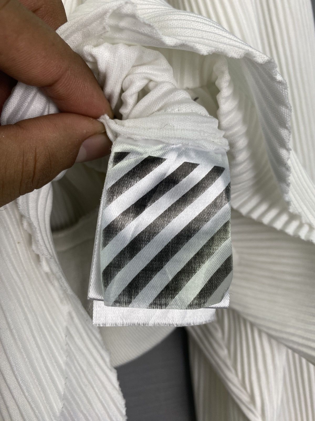 Off-White Off-White Pleated Dress Size S / US 4 / IT 40 - 11 Thumbnail