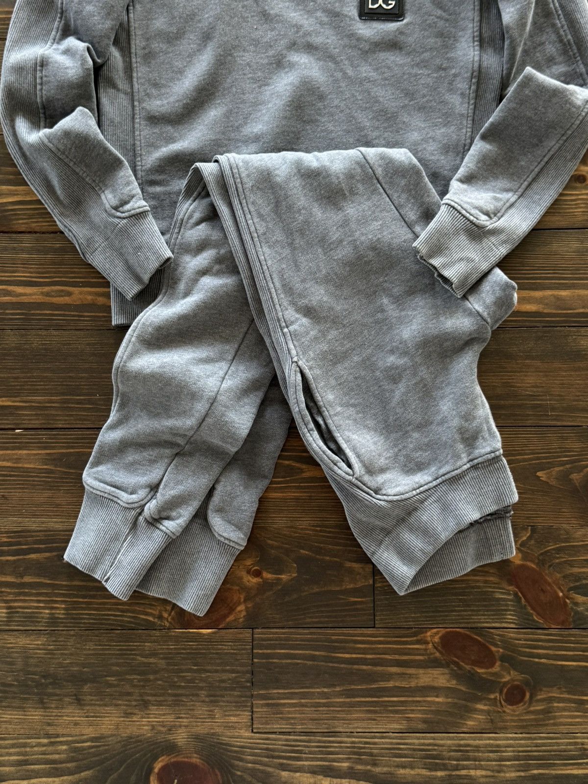 Dolce & Gabbana D&G Dolce & Gabbana Grey Basic Sweatshirt + Pants Suit Size M / US 6-8 / IT 42-44 - 4 Thumbnail