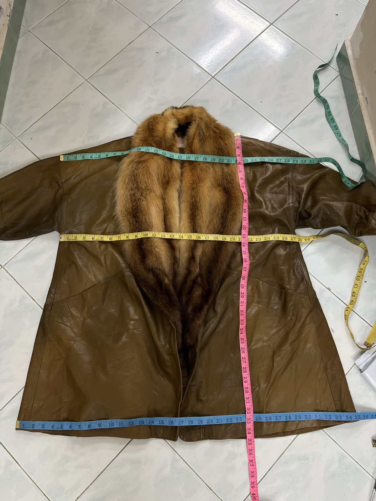 Loewe 🔥🔥🔥ARCHIVE LOEWE LEATHER COAT WITH FUR Size M / US 6-8 / IT 42-44 - 18 Thumbnail