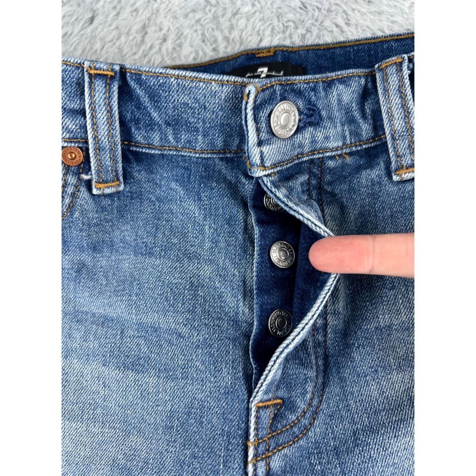 7 For All Mankind 7 For All Mankind Jeans Women 30 Denim Straight Mid Rise 30x26 Black Cotton Blend Distressed Pockets Modern Western Mens Womens Boys Girls Size 30" / US 8 / IT 44 - 5 Thumbnail