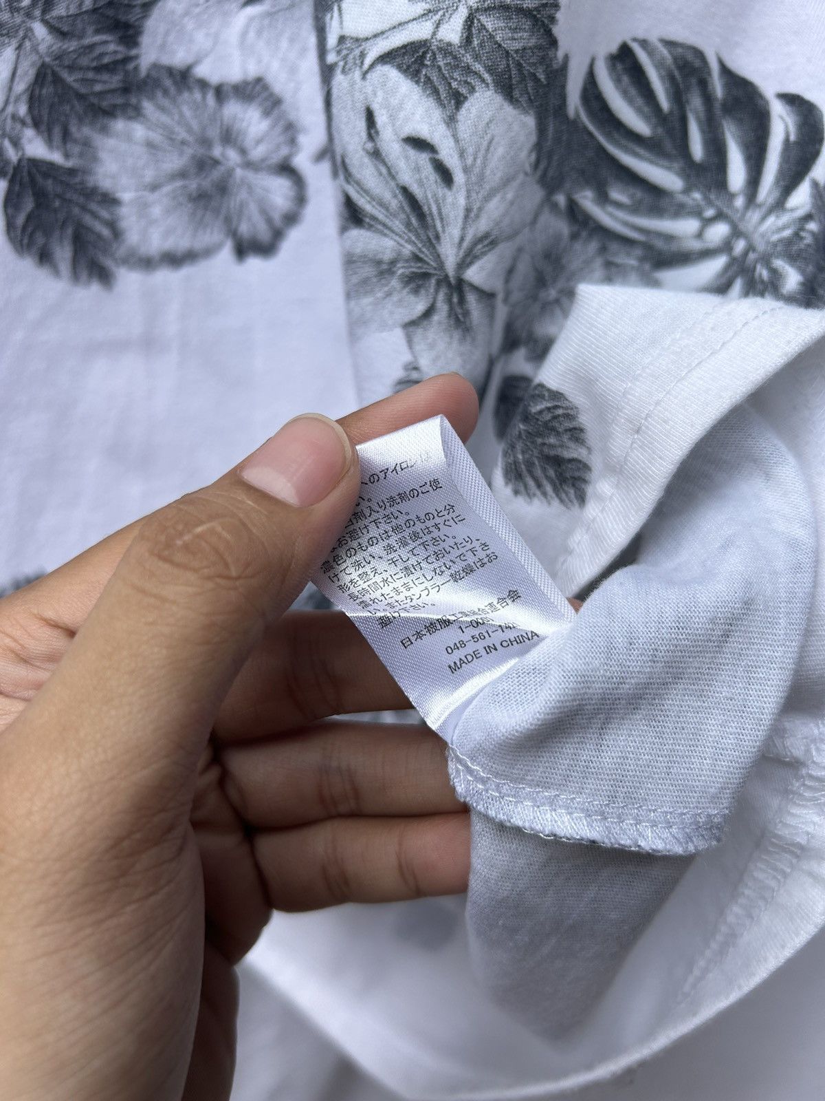 20471120 Antiqulothes japanese brand flowers archive shirt Size US S / EU 44-46 / 1 - 6 Thumbnail