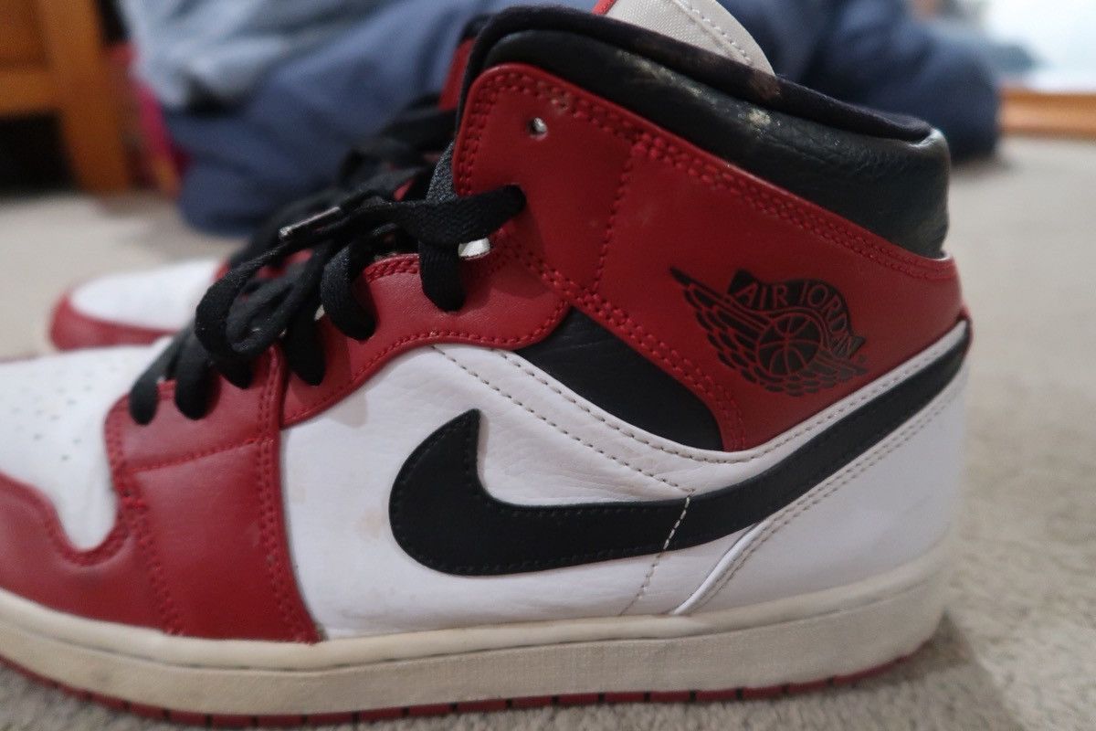 Nike nike jordan 1 mid ‘tropical twist igloo’ men’s sneakers Size US 10.5 / EU 43-44 - 8 Thumbnail