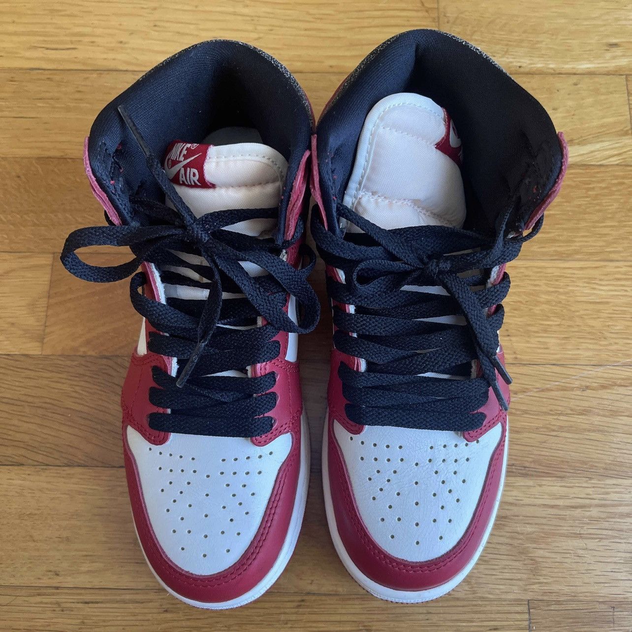 Jordan Brand Air Jordan Retro 1 High OG GS “Chicago Lost & Found” Sz.4 Size US 4 / IT 34 - 6 Thumbnail