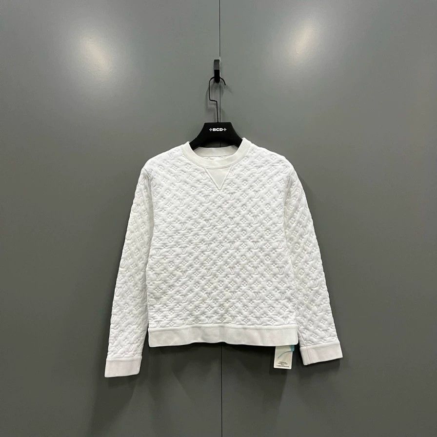 Louis Vuitton White Quilted Sweatshirt Size 95