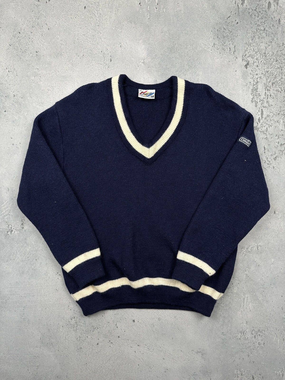 Dale Of Norway Vintage Dale of Norway Chawo Wool Sweater V-Neck Navy 80s Size US M / EU 48-50 / 2 - 1 Thumbnail