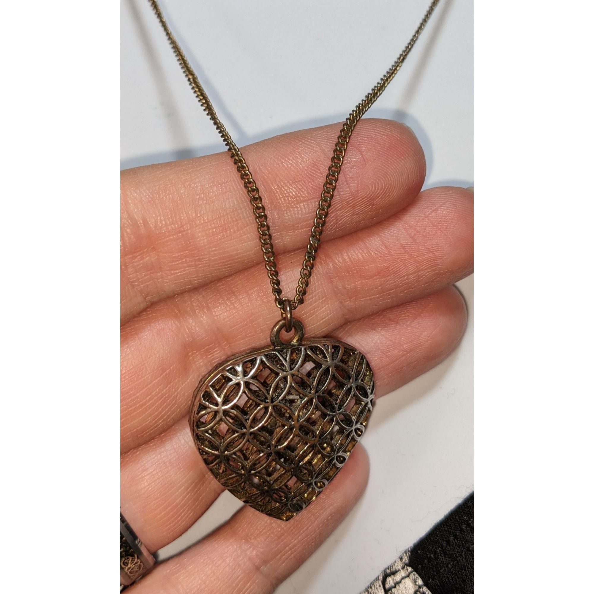 Other Heart-Shaped Filigree Pendant Necklace Size ONE SIZE - 4 Thumbnail