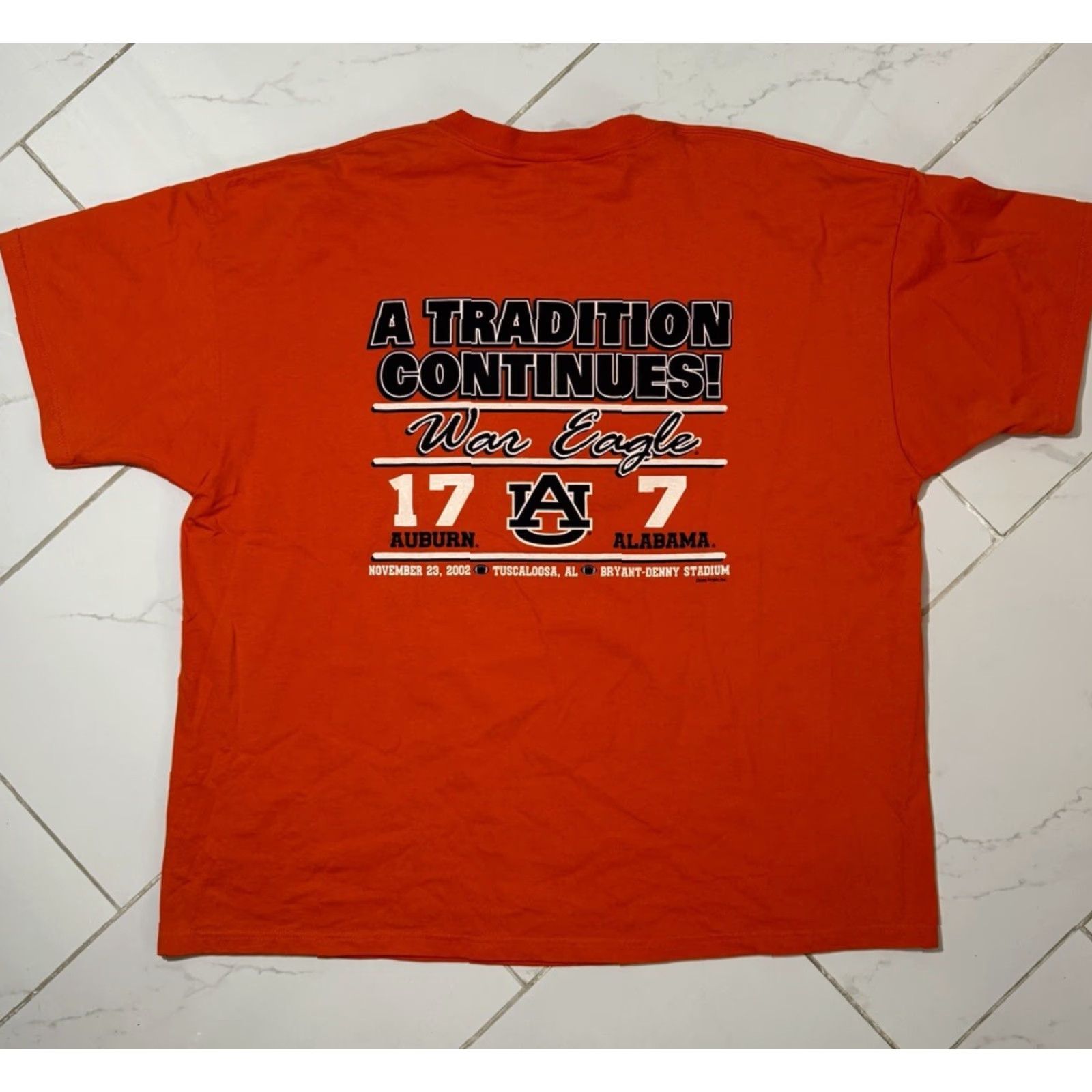 Fruit Of The Loom VINTAGE Auburn Tigers 2002 Iron Bowl T-Shirt 3XL Orange Mens College Fruit of the Loom Tusca-Loser Size US XXL / EU 58 / 5 - 7 Thumbnail