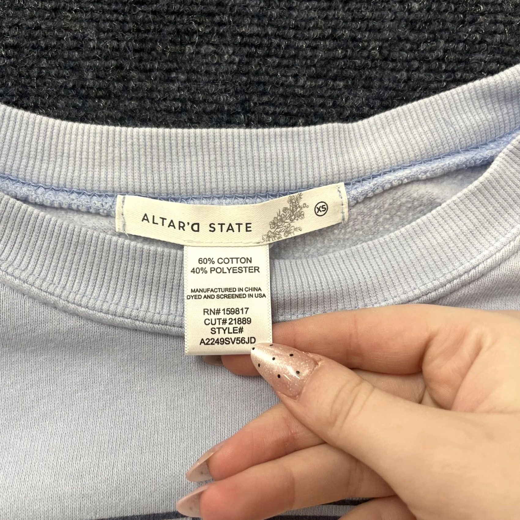 Vintage VINTAGE Altar'd State Sweatshirt Womens XS Blue West Coast 75 Graphic Crewneck Pullover Size XS / US 0-2 / IT 36-38 - 3 Thumbnail