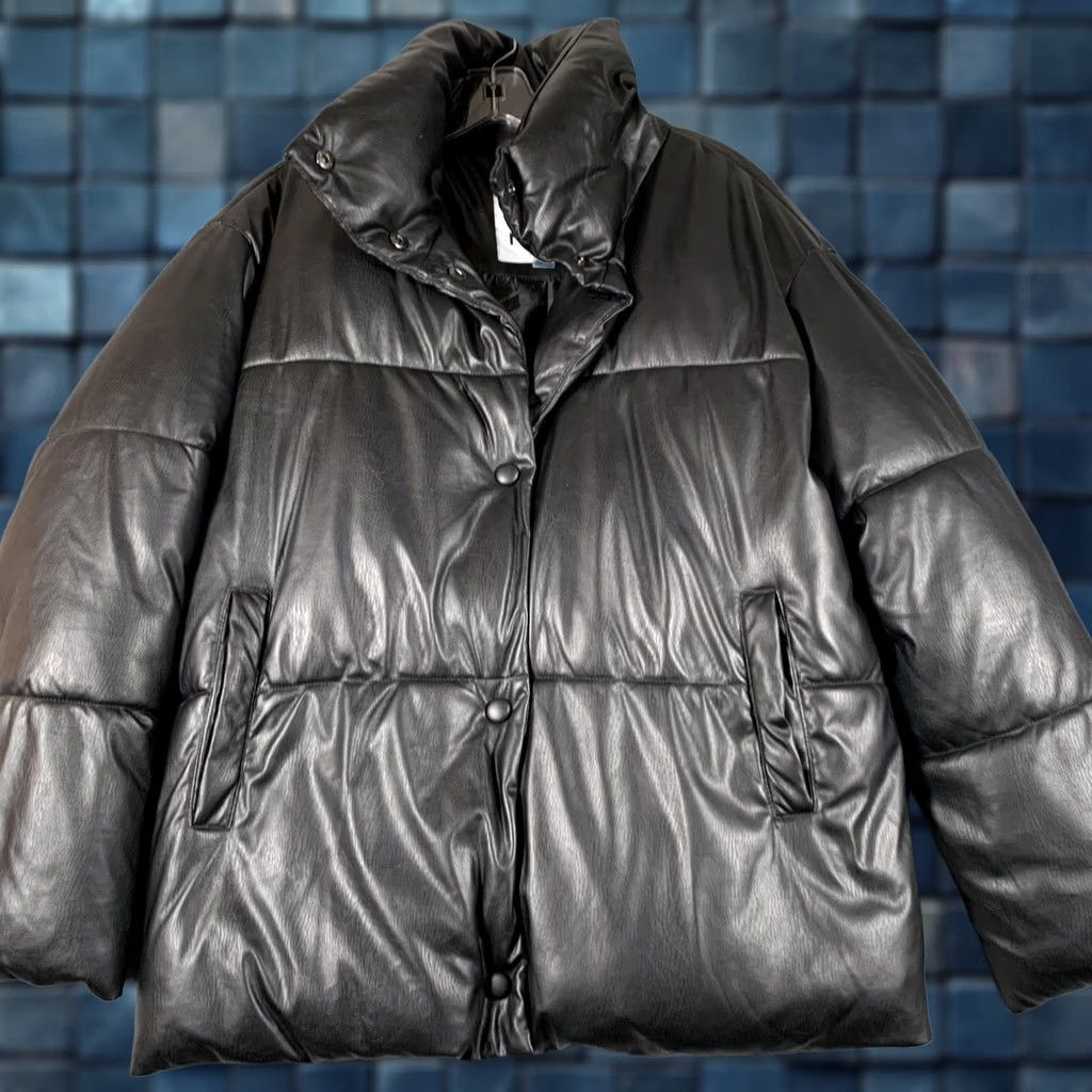 NVLTY NVLT Jacket Womens Small Black Faux Leather Puffer Snap Front Collared Warm Size S / US 4 / IT 40 - 1 Thumbnail