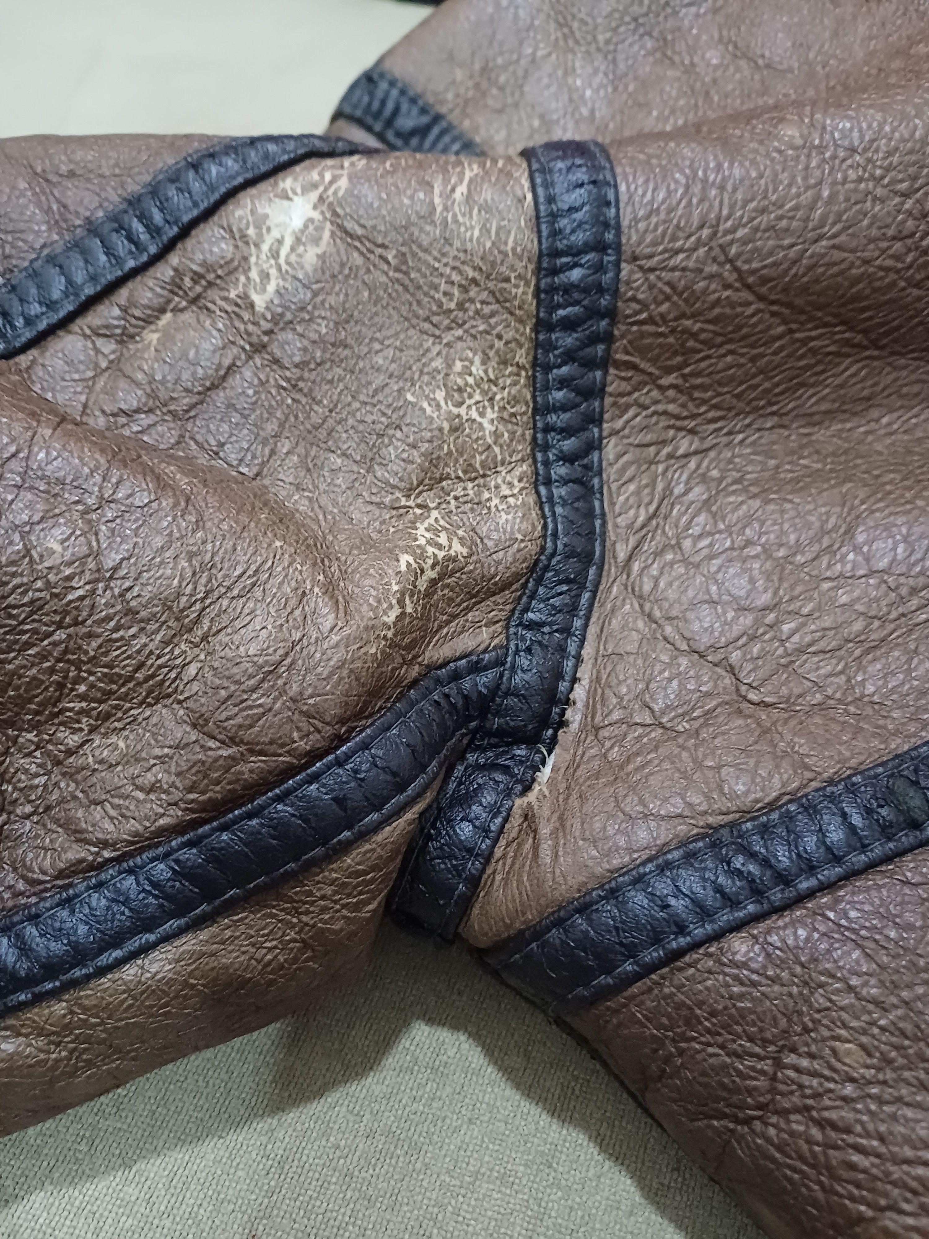Vintage Vintage 80's B-3 Sheepskin Shearling Jacket Size US M / EU 48-50 / 2 - 15 Thumbnail