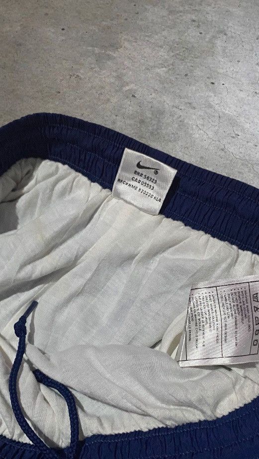 Nike Vintage Nike Trackpants Size US 32 / EU 48 - 6 Thumbnail