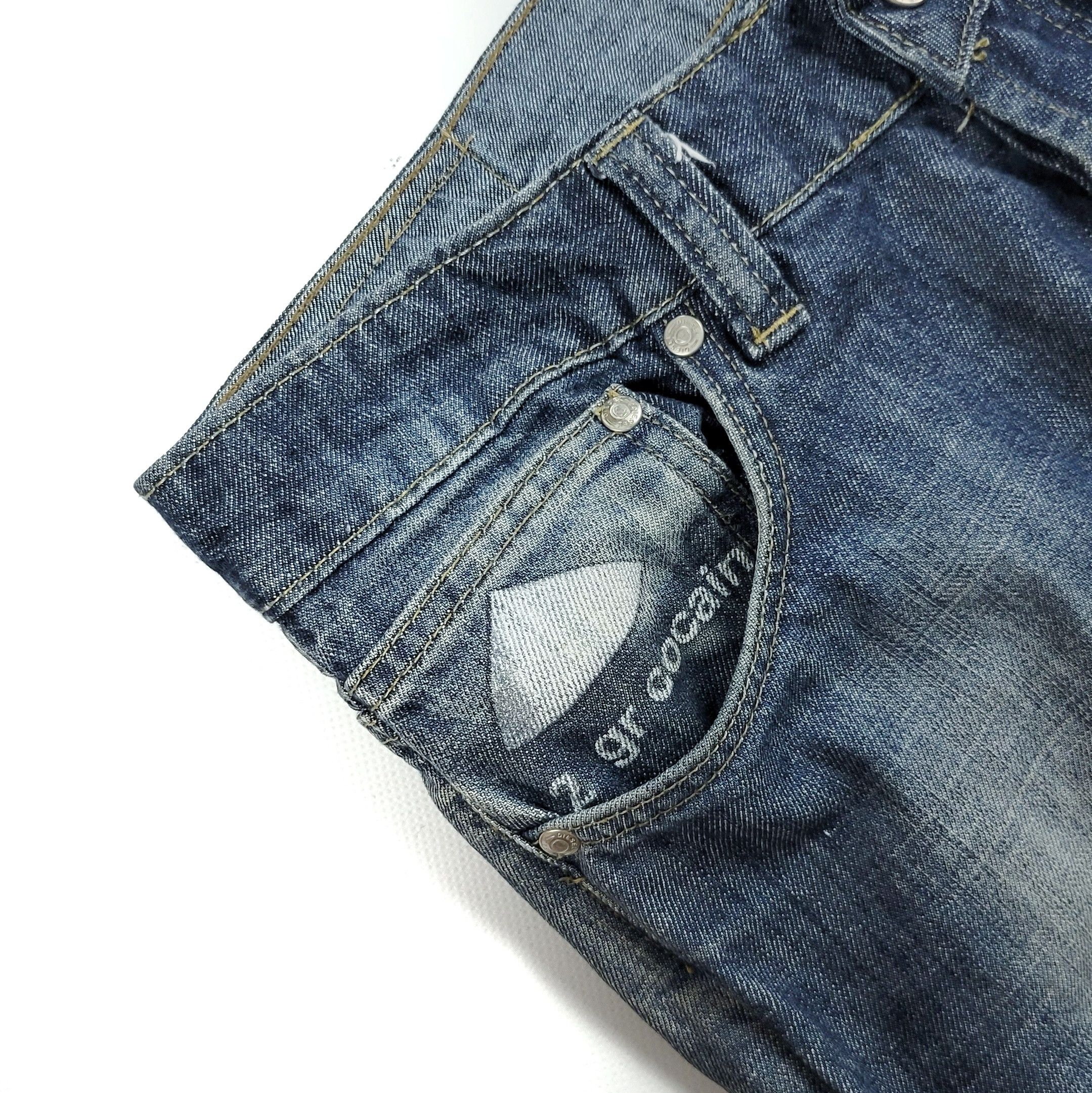 Diesel Bladee Archive Diesel Cocaine Distressed Denim Flared Jeans Size US 31 - 6 Thumbnail