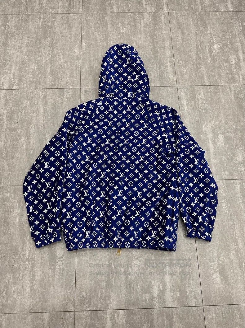 Louis Vuitton Louis Vuitton Blue and white jacquard hooded long-sleeved Size XS / US 0-2 / IT 36-38 - 2 Thumbnail