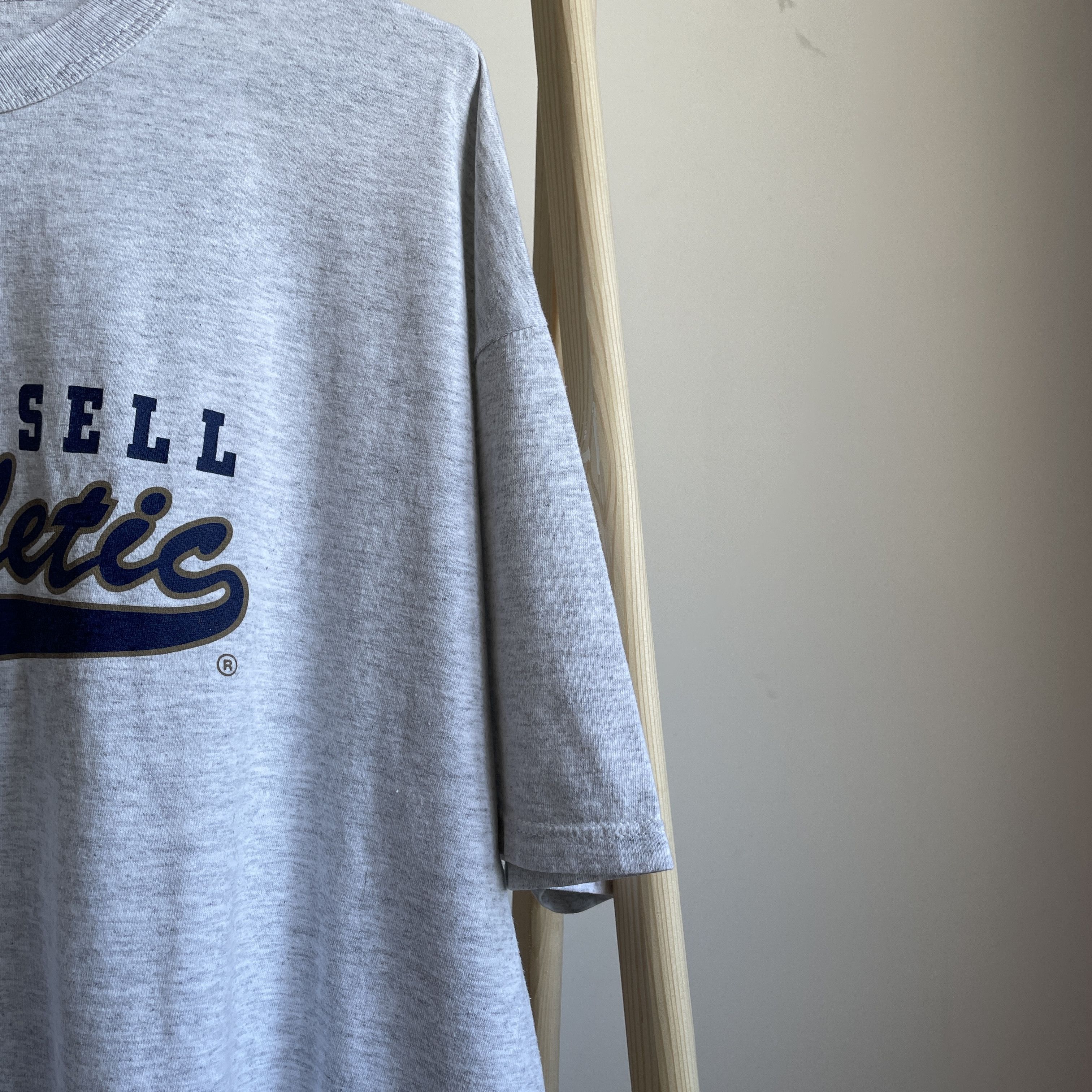 Russell Athletic Russell Athletic Vintage 90's Made in USA Spell Out T-Shirt Size US XL / EU 56 / 4 - 4 Thumbnail