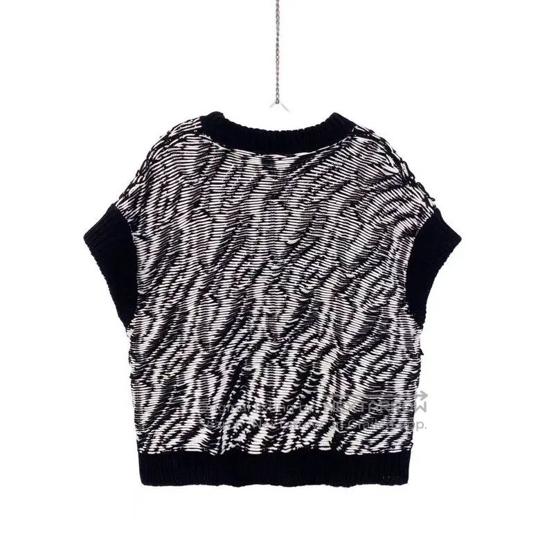 Loewe Loewe Polyamide fiber textured color block sleeveless swea Size S / US 4 / IT 40 - 2 Thumbnail
