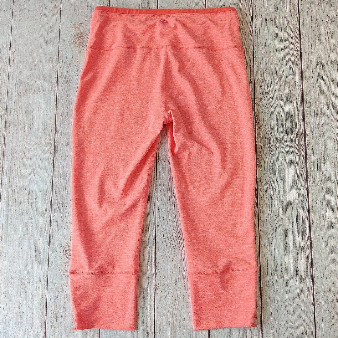 Prana Tori Activewear Capri Pants Coral Orange Cropped Leggings Size 30" / US 8 / IT 44 - 3 Thumbnail