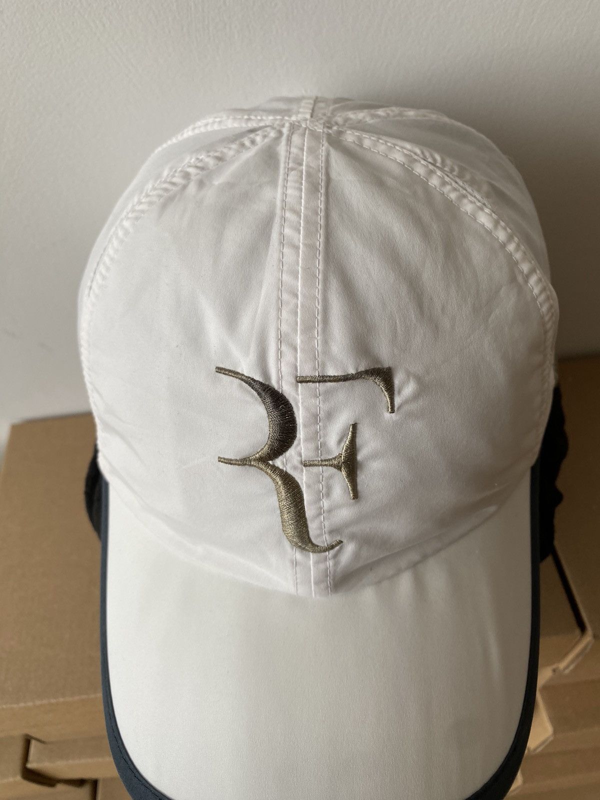 Nike × Vintage Vintage Roger Federer Nike Big Logo RF White Tennis Cap Size ONE SIZE - 3 Thumbnail