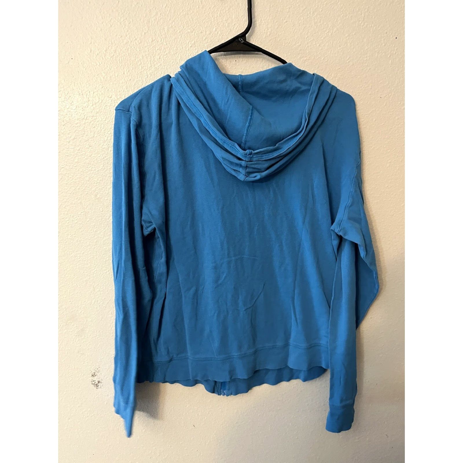 Victoria's Secret Victoria’s Secret Hoodie Blue Full Zip M Victoria Sport Sports Womens Size M Adults Blues Full Zip Hoodie Size M / US 6-8 / IT 42-44 - 3 Thumbnail