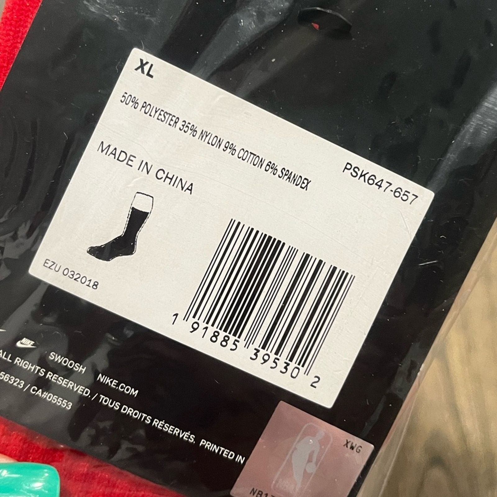Nike NWT Nike Mens Elite NBA Grip Power Basketball Mid-Calf Socks Size ONE SIZE - 3 Thumbnail