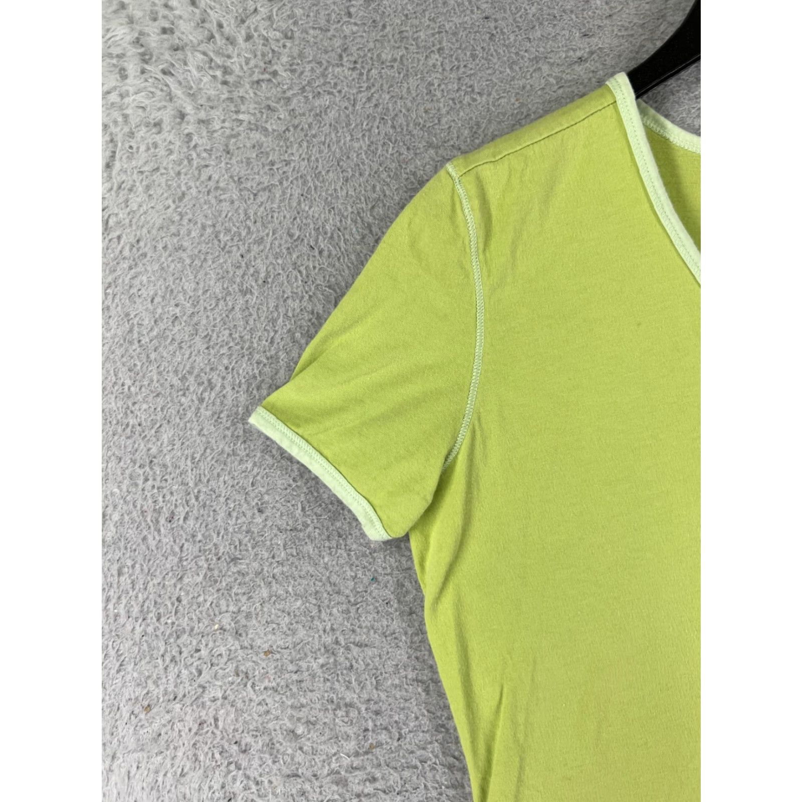 Tommy Hilfiger VINTAGE Tommy Hilfiger Women's T-Shirt Short Sleeve Pullover Casual Cotton Green Small 90s Designer Size S / US 4 / IT 40 - 3 Thumbnail